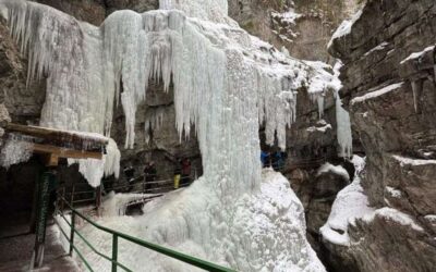 Bilder Breitachklamm Winter – beeindruckende Eislandschaft in der Klamm